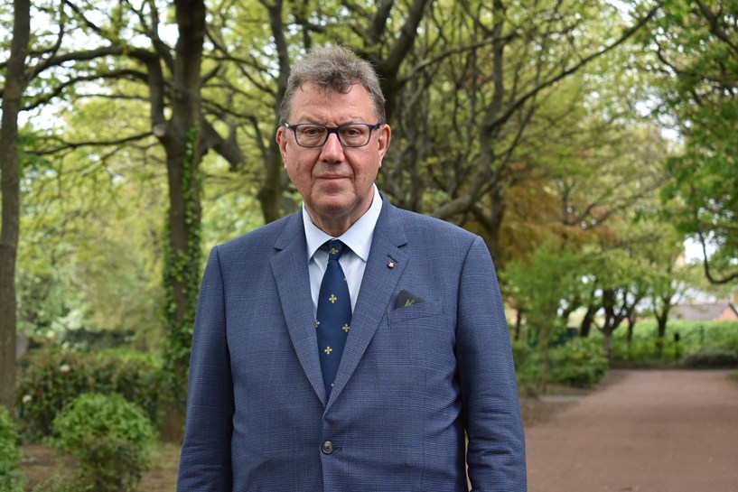 Mark White OBE DL (1)